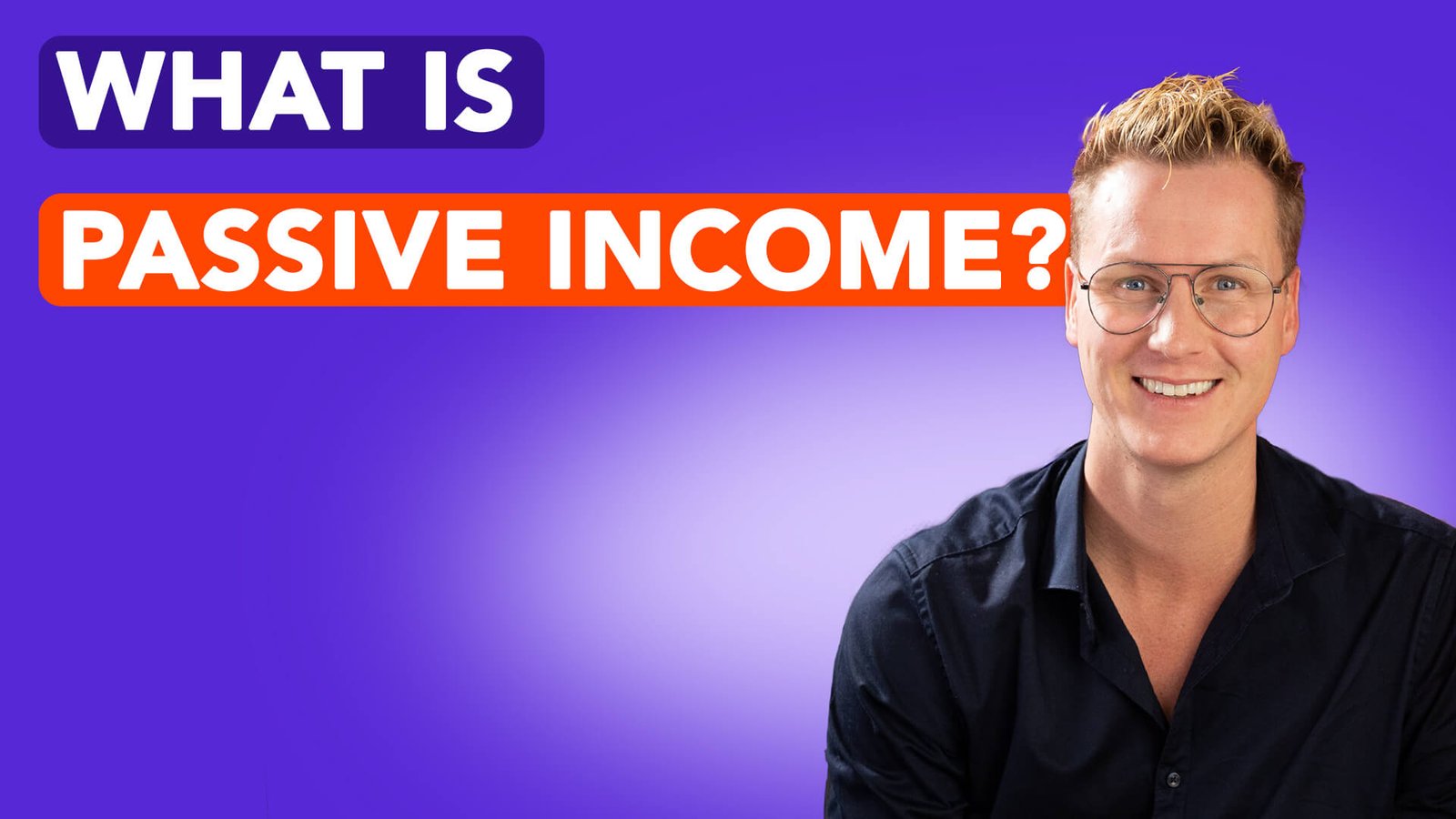 Man explaining passive income
